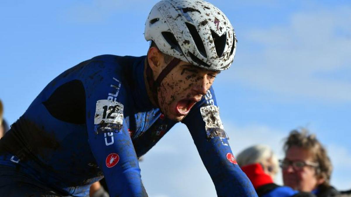 Europei ciclocross, lo junior Paletti è bronzo e dà all’Italia l’unica medaglia