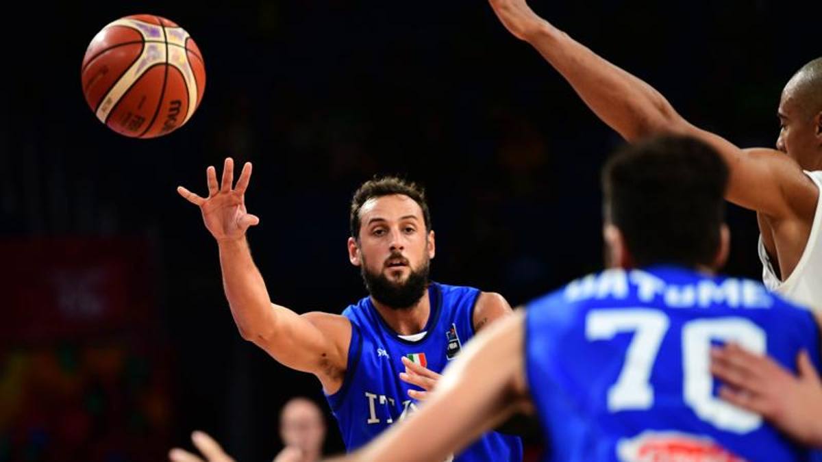 Basketball, Italy, Sacchetti does not call Belinelli