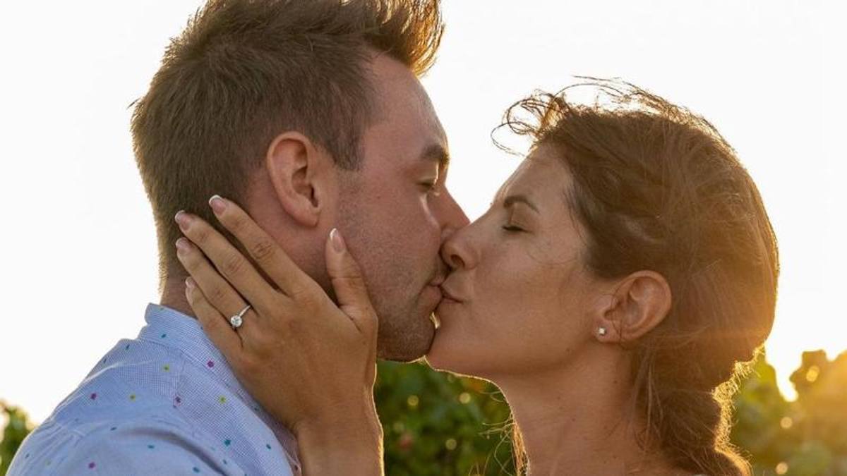 “Ha detto sì”: Viviani si sposa con Elena Cecchini