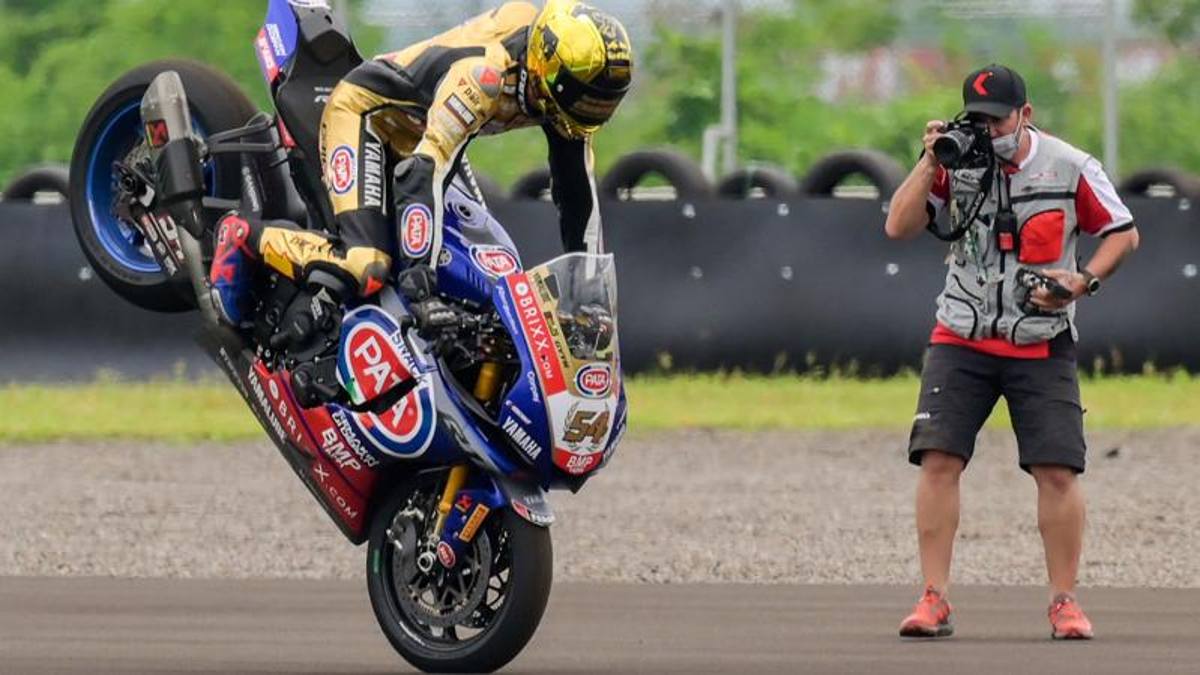 Razgatlioglu è Campione del Mondo: stop al dominio Rea in Sbk