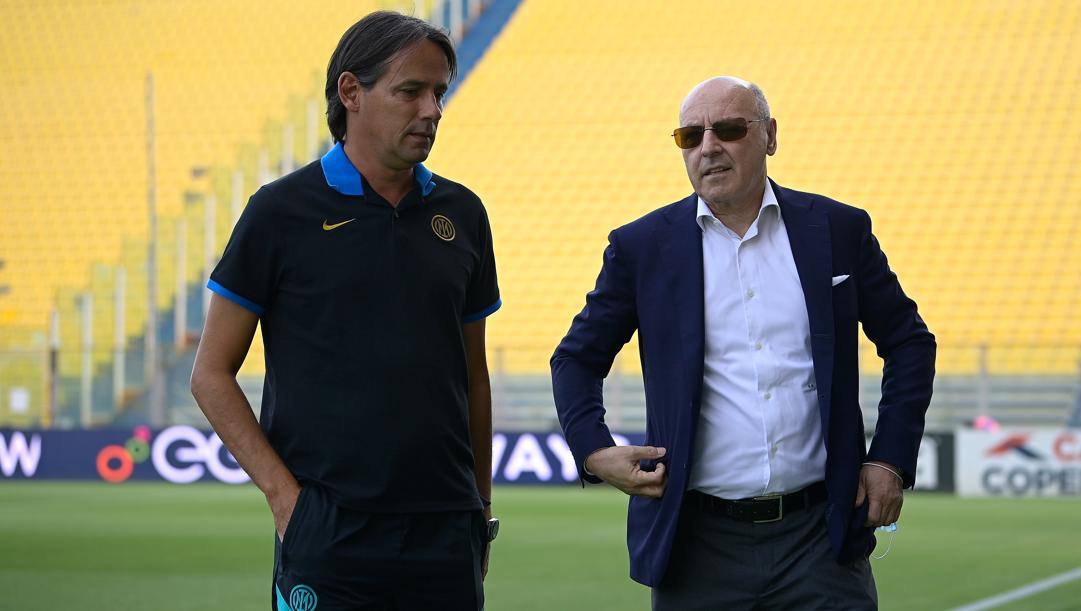 Simone Inzaghi con Beppe Marotta. Getty Images 