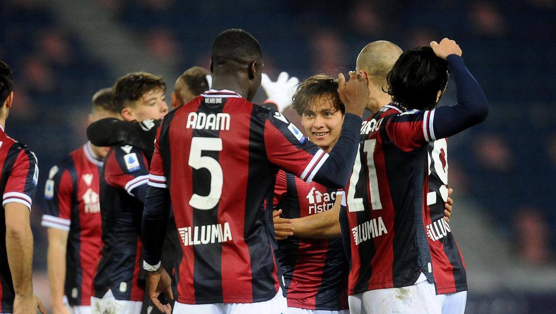 Il Bologna festeggia: 1-0 alla Roma GETTY 