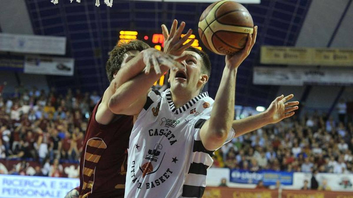 Baloncesto, Matt Stefan Gilovac: el serbio tenía 32 años y se mudó a Caserta