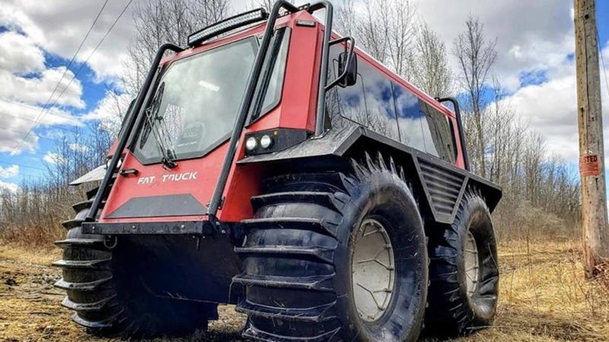 Jill Motor Fat Truck, Waterfall Work Vehicle for Off Road from Canada