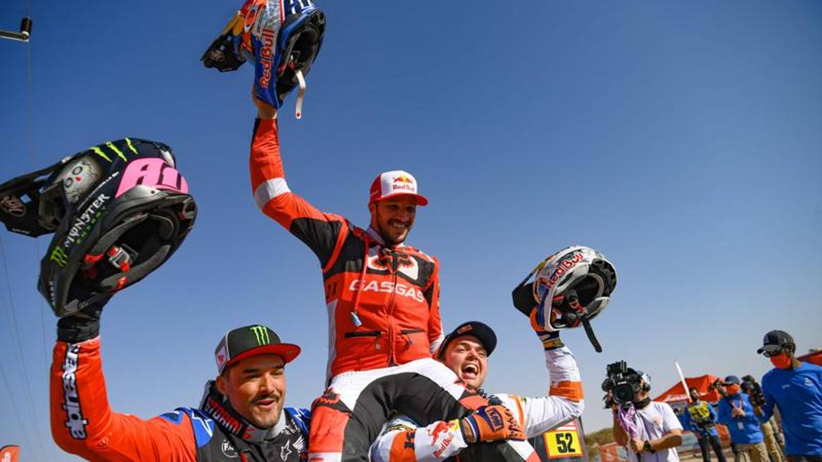 Sunderland firma il bis alla Dakar: è lui il signore tra le dune