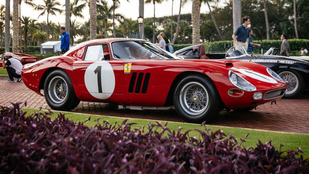 Estrella de Ferrari Al Cavallino Classic Palm Beach