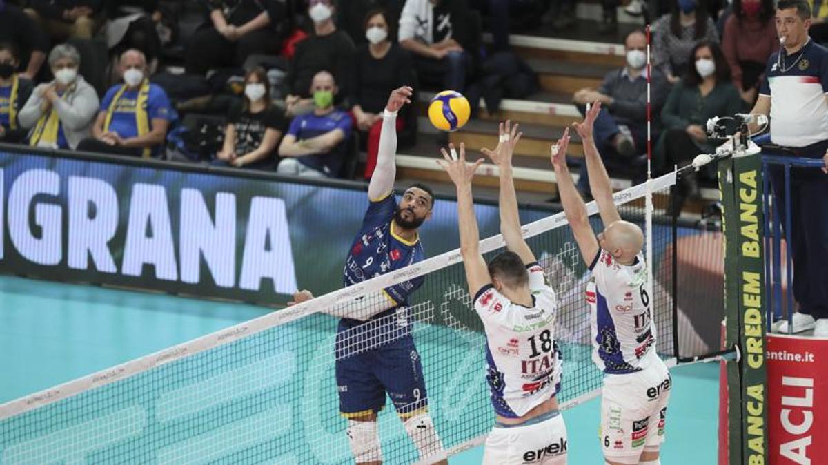 Superlega, Modena: che rimonta! Trento va ko