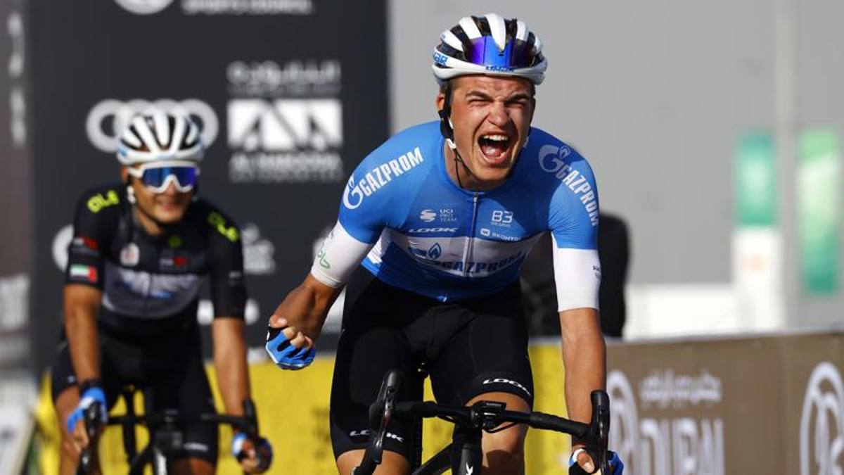 Uae Tour, baby Vacek si prende la sesta tappa. Pogacar resta leader