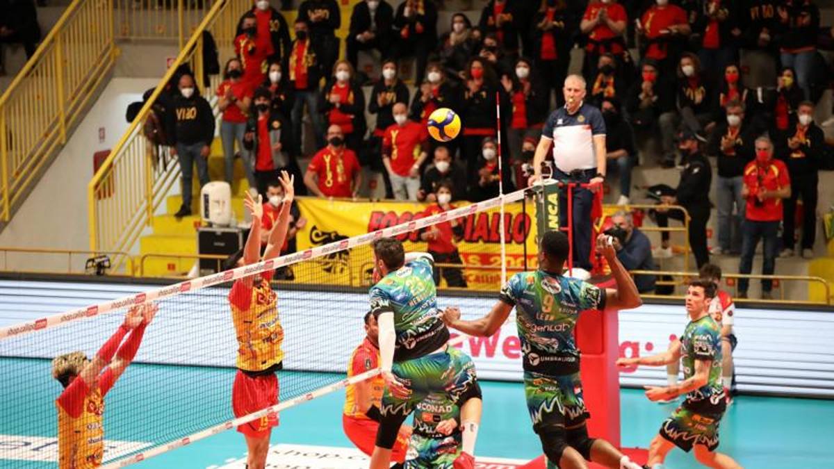 Superlega, Perugia passa a Vibo, Civitanova e Trento non mollano