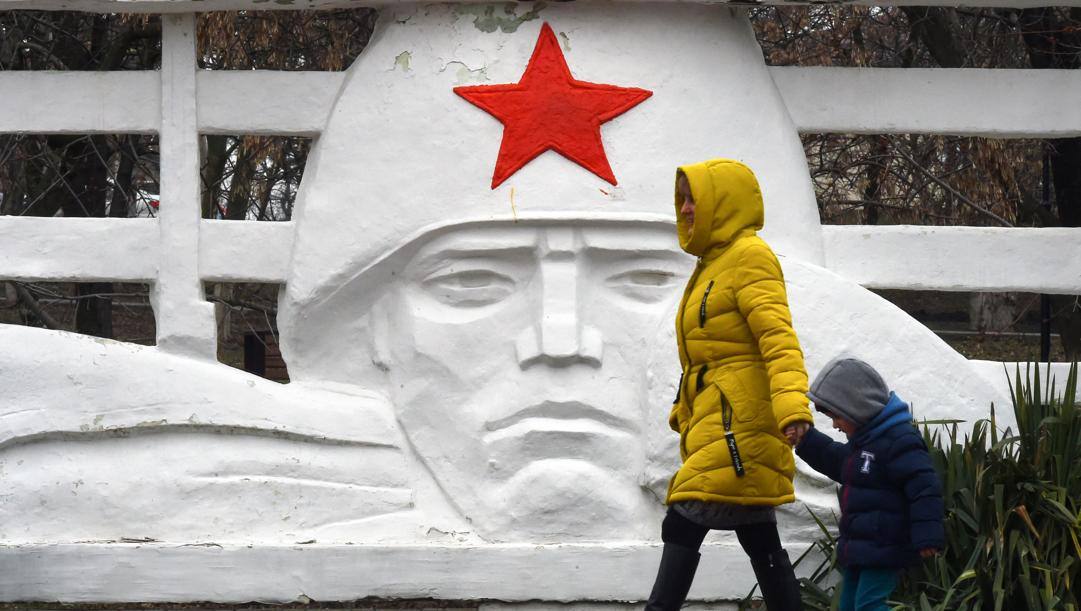 Un memoriale militare a Rostov. Afp 