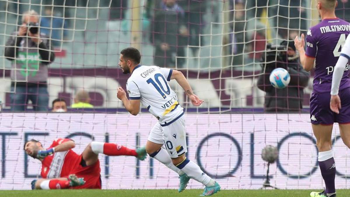 Serie A, Fiorentina-Verona 1-1: Gol Di Piatek E Di Caprari Su Rigore ...