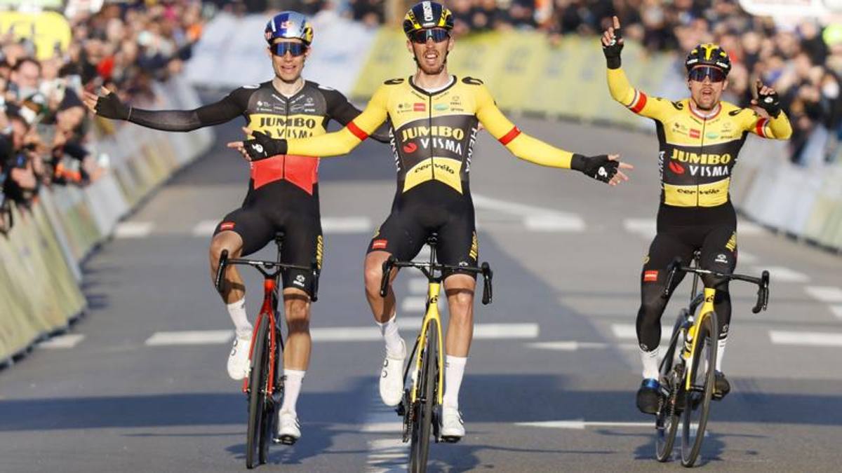 Laporte, Van Aert, Roglic: prova di forza e tripletta da paura. Colbrelli a 6’