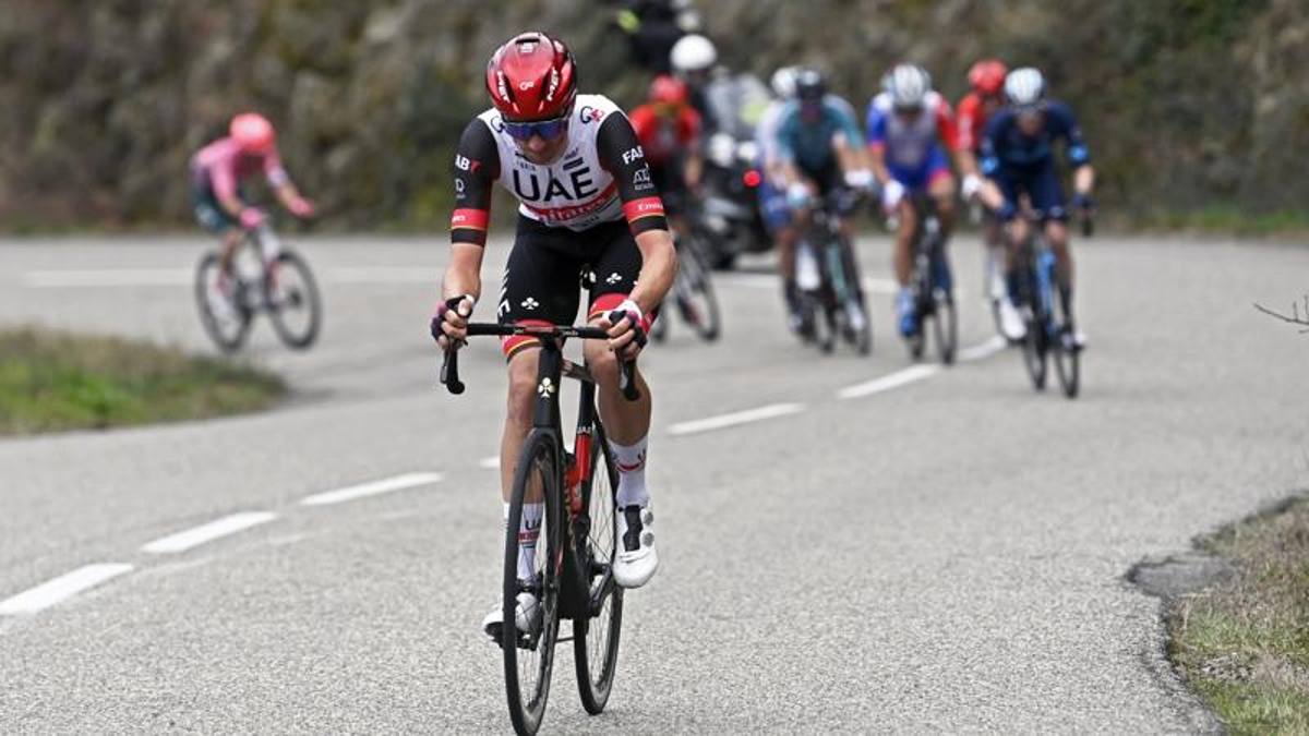 Parigi-Nizza: McNulty stacca tutti e trionfa, maglia di leader a Roglic