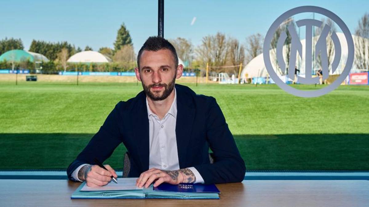 Inter, Brozovic renews until 2026