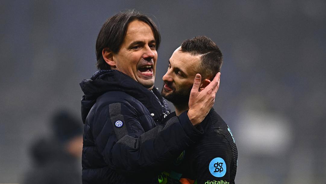 Simone Inzaghi con Marcelo Brozovic. Getty 