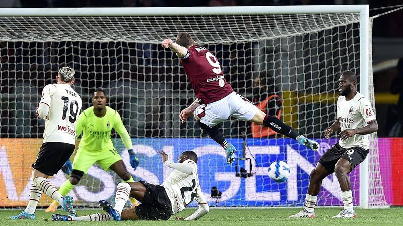 Torino-Milan 0-0, l’Inter rosicchia altri due punti