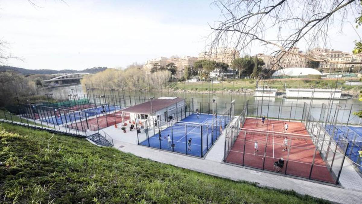 Padel, boom of fields and structures: where is played more in Italy?