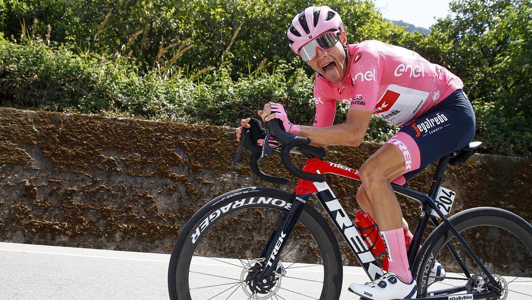 Lo spagnolo Juan Pedro Lopez, 24 anni, terzo giorno in maglia rosa. BETTINI 