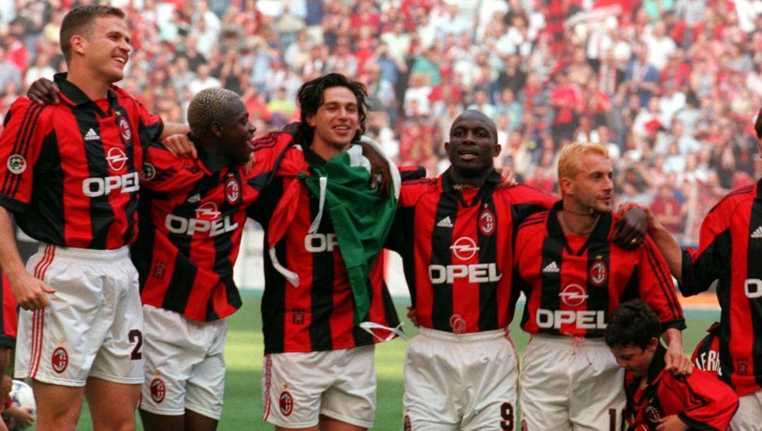 La festa del Milan campione d'Italia nel '99. Ap 