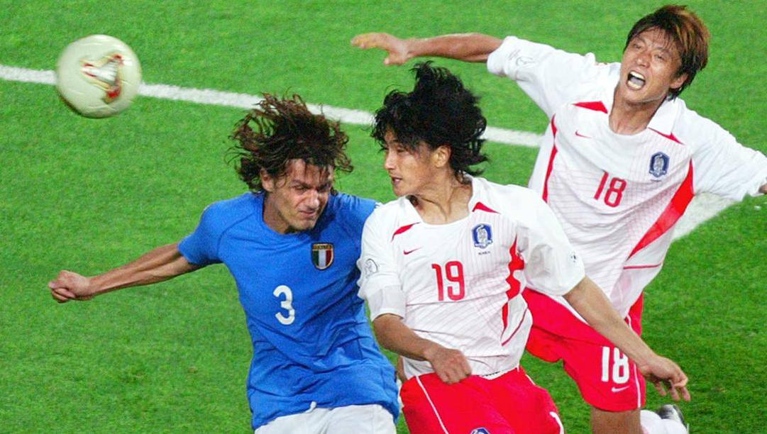 Il gol di Ahn in Corea-Italia del Mondiale 2002. Epa 