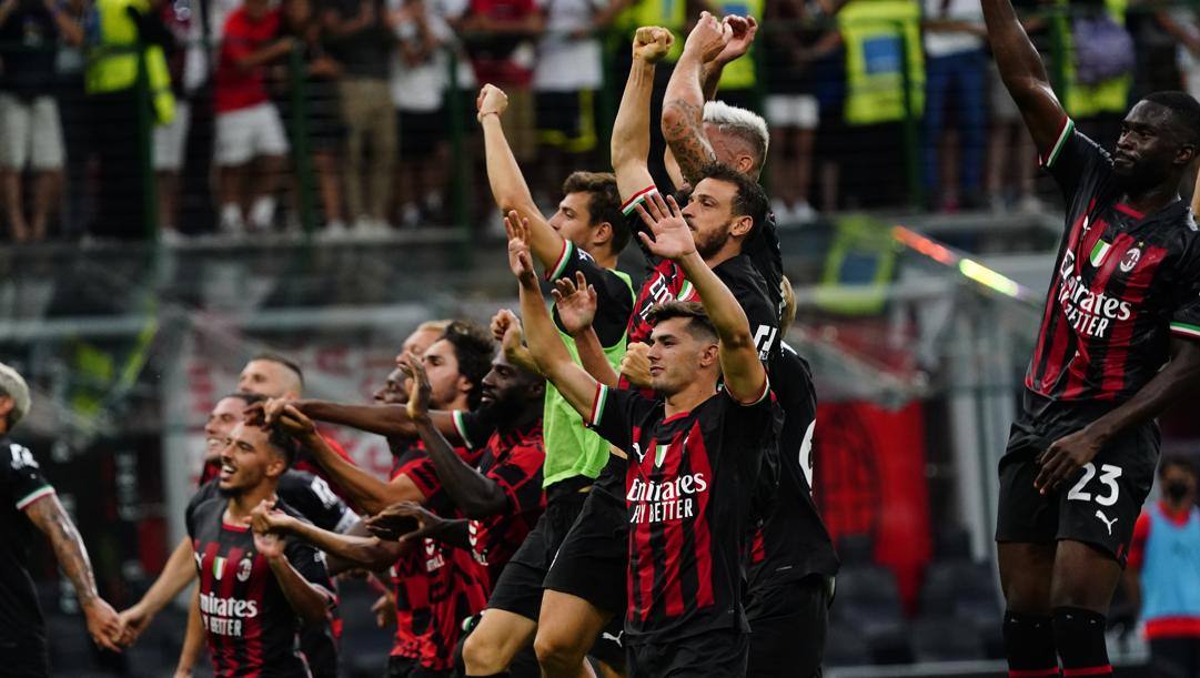 I campioni d'Italia del Milan debuttano con una vittoria in Serie A: 4-2 all'Udinese. Getty 