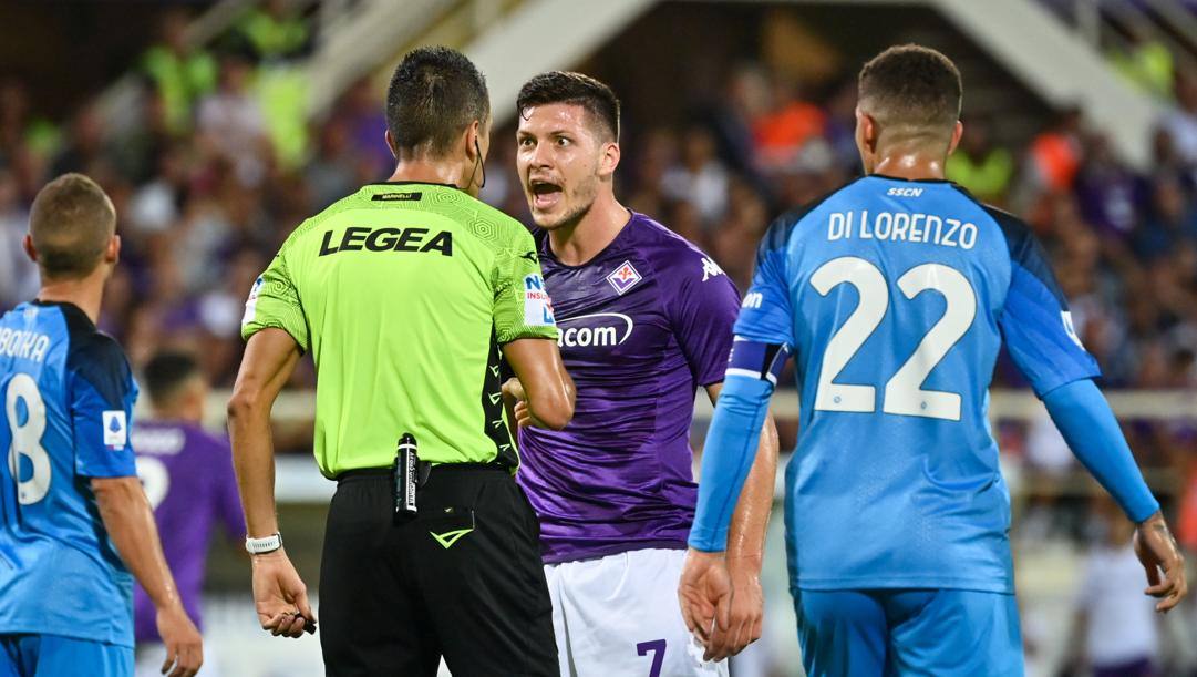 L'arbitro Livio Marinelli durante Fiorentina-Napoli. Lapresse 
