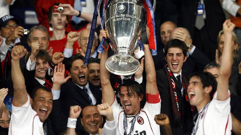 Sei grandi ex raccontano il super Milan del 2002/07: “Sì, stavamo bene insieme”