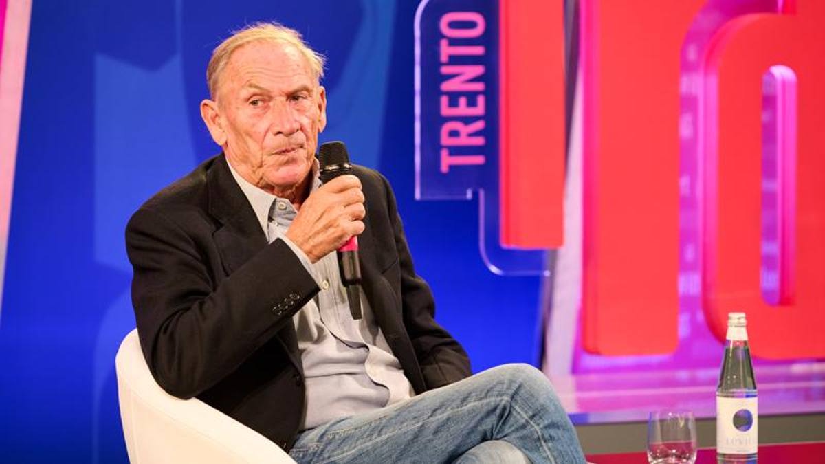 Zeman, the autobiography goals, 433 and secrets in the book written