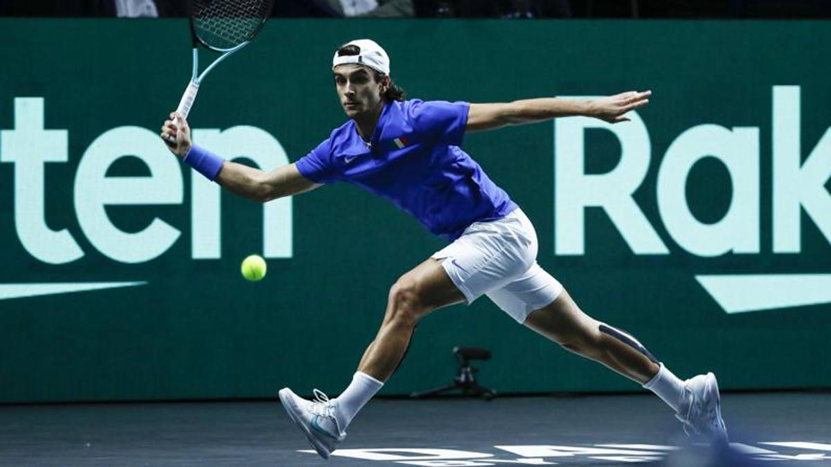 Davis Cup Live Italy and the United States 1-0 in the quarter-finals of Malaga