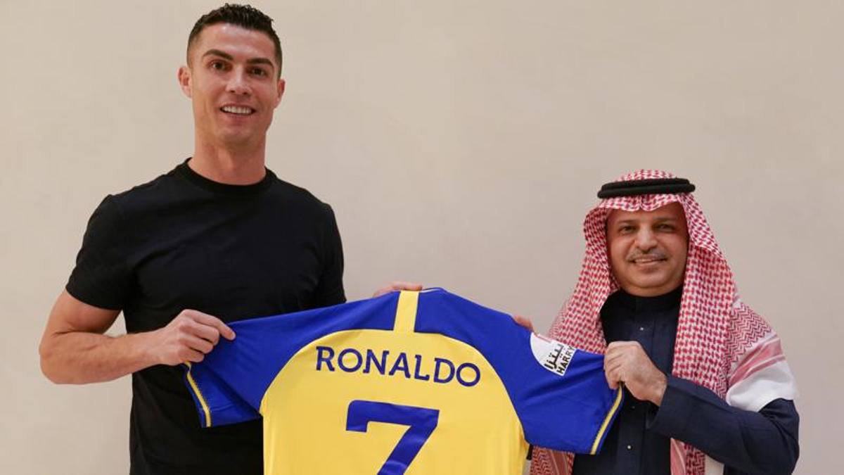 Cristiano Ronaldo signs with Al Nasr: It’s official