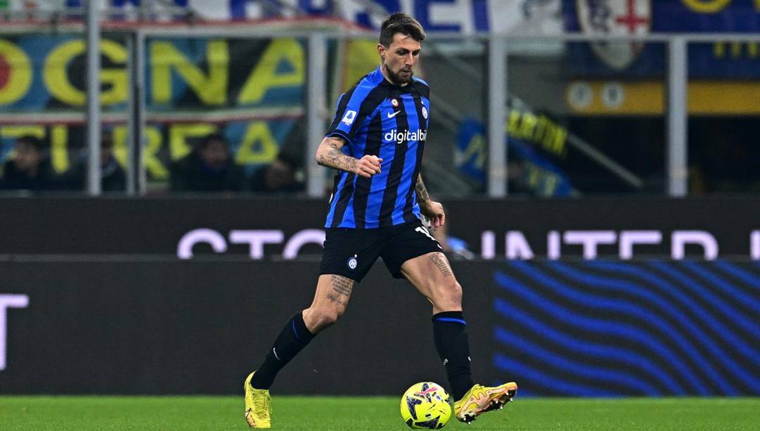 Francesco Acerbi con la maglia dell'Inter GETTY IMAGES 