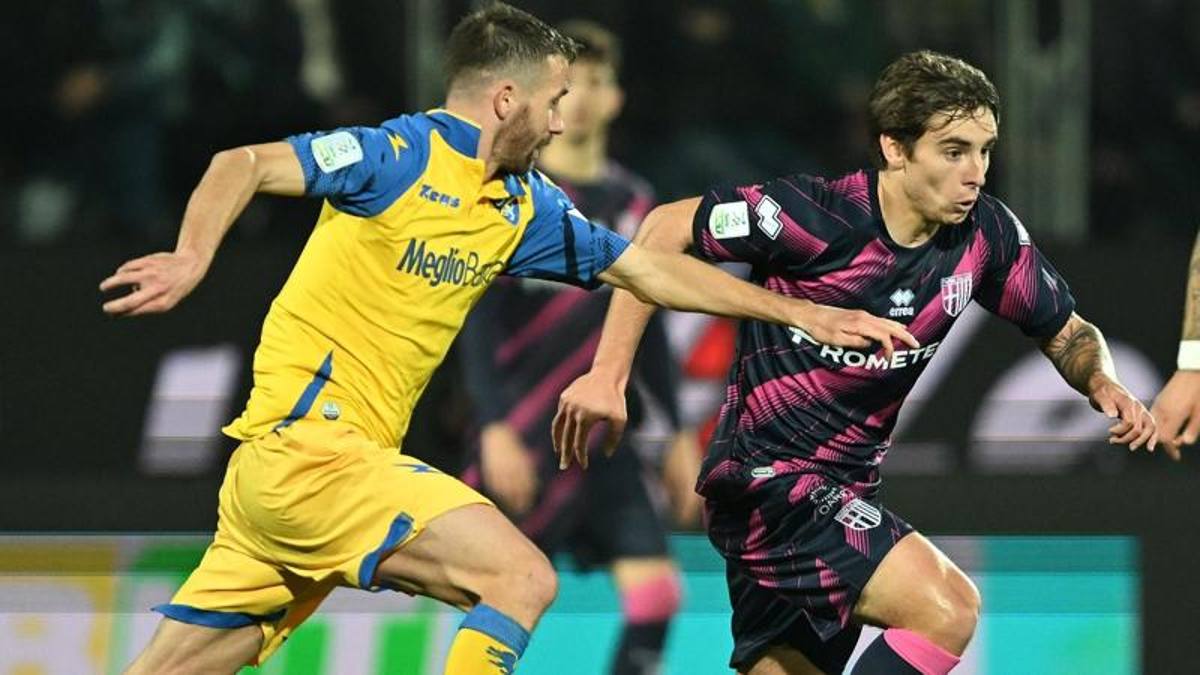 Frosinone, primer nocaut interno: Parma gana 4-3.  Pisa Perugia 2-1