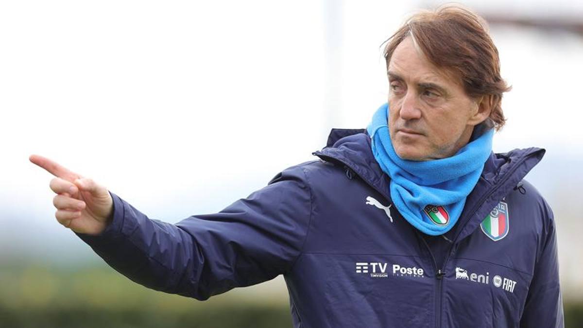 Italien-England, Mancini: ”Rettigi? Vi förväntade oss inte att han skulle säga ja”