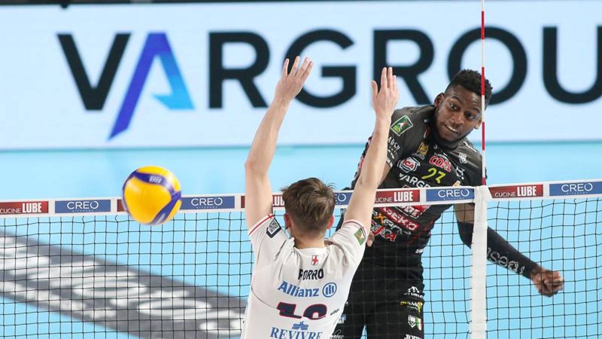 Eliminatorias de la Superliga, Milan gana al Civitanova.  Piacenza sigue en la carrera Eliminatorias de la Superliga, Milan gana al Civitanova.  Piacenza sigue en la carrera