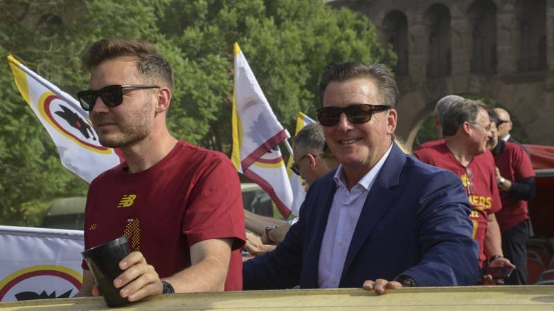 Roma perché il club di calcio si affida a dirigenti stranieri