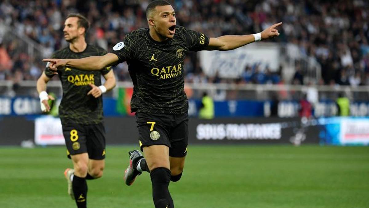 The usual Mbappé will take care of Auxerre: PSG, now the title is really one step away