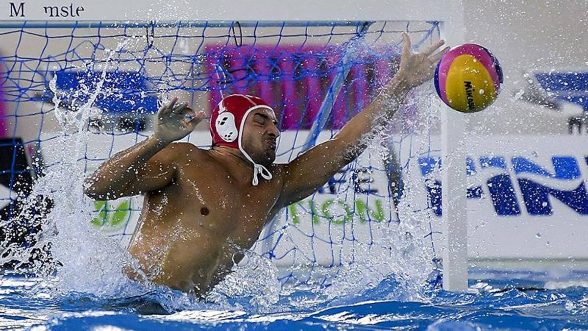 Waterpolo: Champions, Rico, Novi Beograd en la final