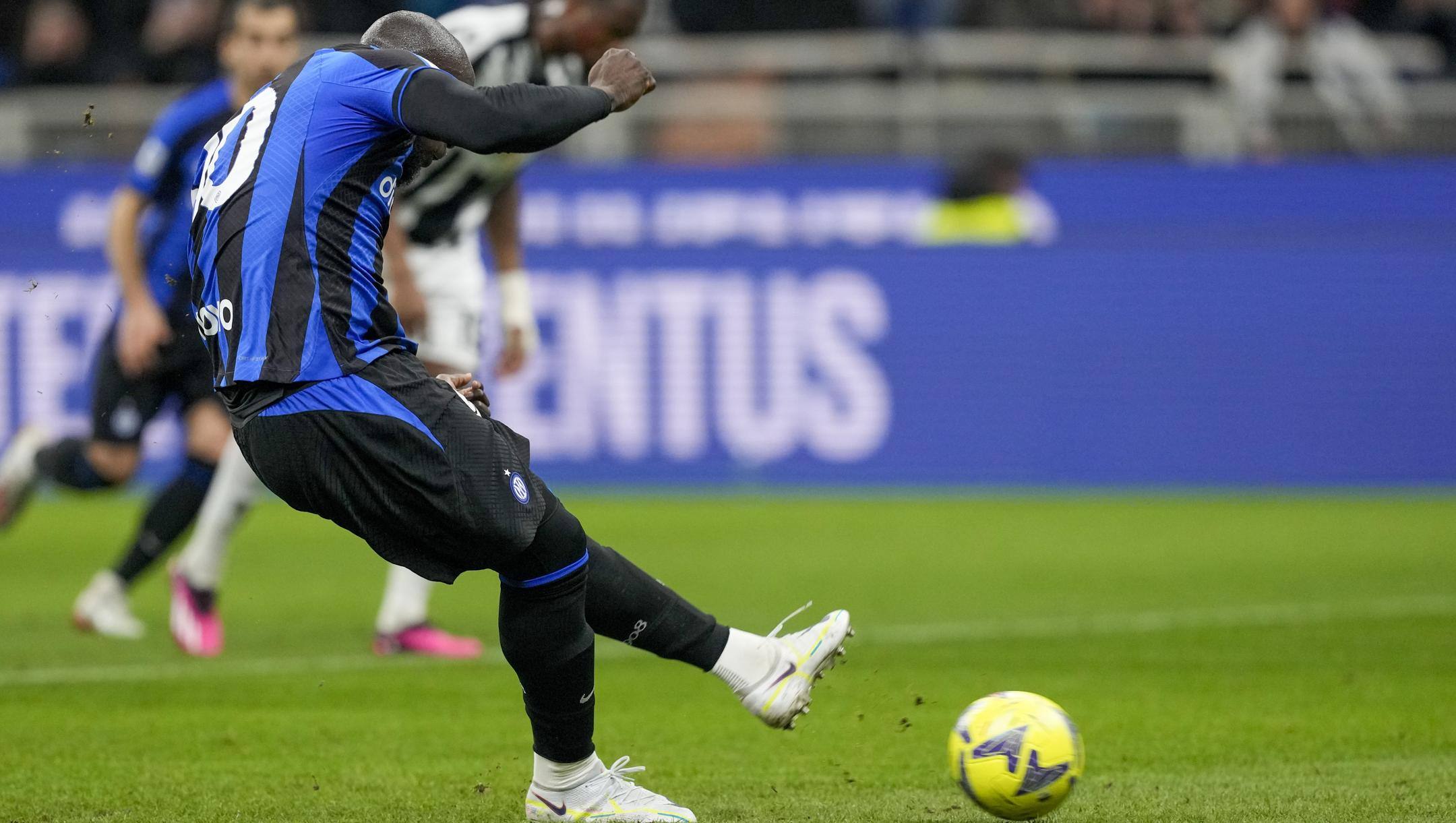 Romelu Lukaku, 30 anni, attaccante dell'Inter. Ap 
