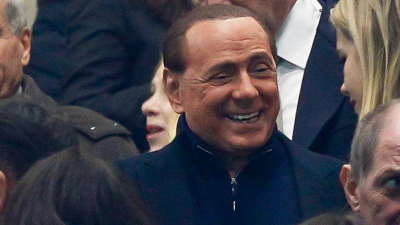 Berlusconi, il Milan e il nuovo stadio da intitolare a lui: la proposta
