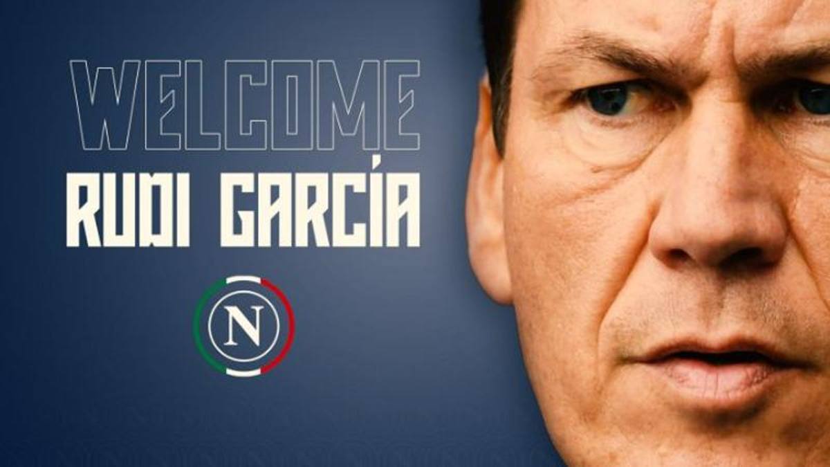 ¡Nápoles, Rudi García es el entrenador!  Anunciar el club en las redes sociales.