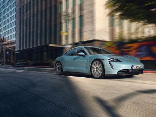 Auto Elettriche Porsche Taycan 4s La Sportiva Purosangue 100 Elettrica La Gazzetta Dello Sport