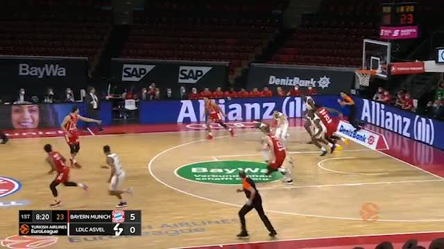 Bayern sempre in controllo: Asvel dominato