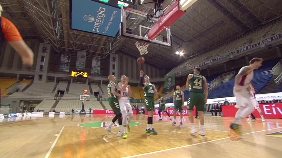 Vitoria vince anche in Grecia e resta in corsa: 97-82 al Pana