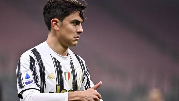 Juventus, Ronaldo getta la maglia e tira pugni nello spogliatoio - La  Gazzetta dello Sport