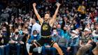 Curry e Jokic, due assist da fenomeni: il meglio della notte Nba