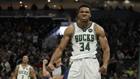 Antetokounmpo gigantesco! Guarda i suoi 47 punti contro i Lakers