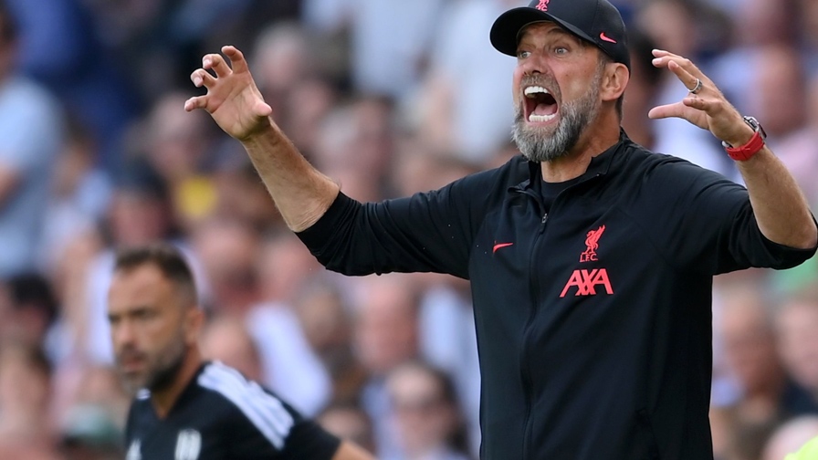 Giornalista insiste, che faccia Klopp!