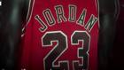 Record asta maglia Michael Jordan: venduta per 10,1 milioni
