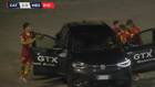 Catanzaro, i giocatori festeggiano il gol in auto!