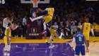 Davis, un volo pauroso. Leonard torna e i Clippers battono i Lakers